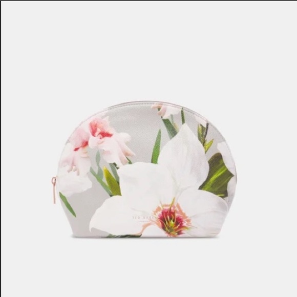 Ted Baker Small Chatsworth Cosmetic Bag - Picture 3 of 4